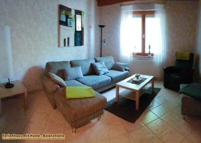 Urlaub mit Hund am Balaton? Ferienhaus in Balatonlelle mit Grillplatz, Spazierwegen & Nähe zum See. Ideal für Hundebesitzer.