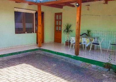 Urlaub mit Hund am Balaton? Ferienhaus in Balatonlelle mit Grillplatz, Spazierwegen & Nähe zum See. Ideal für Hundebesitzer.